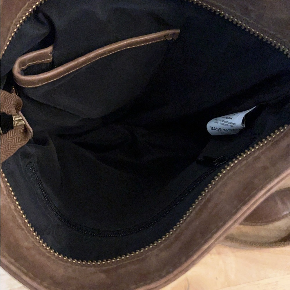 Estalon Genuine Leather Crossbody - Picture 10 of 12
